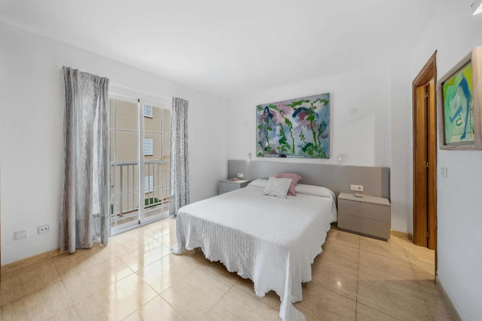 Olot Llenaire Apartment Port de Pollenca