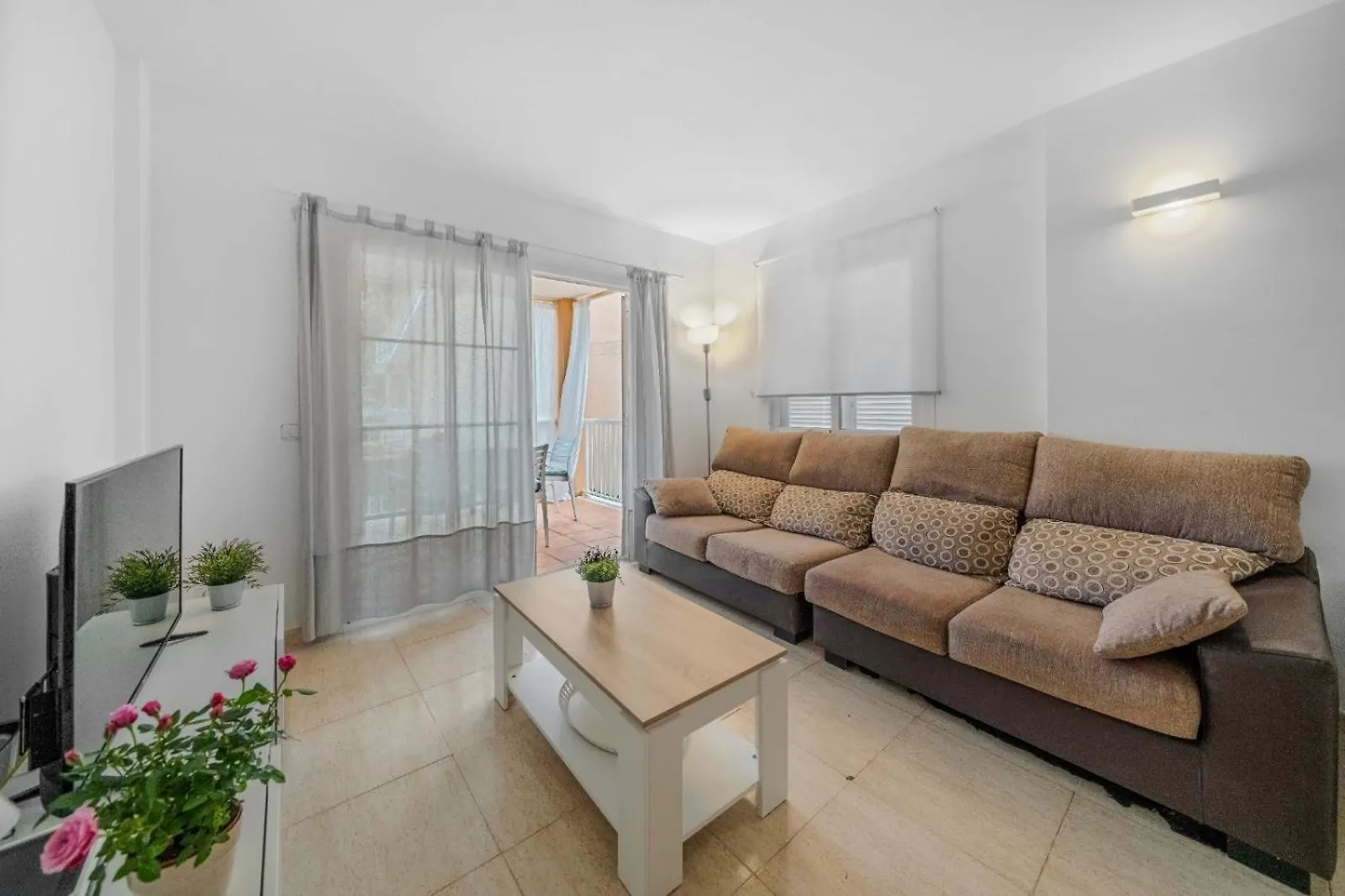Olot Llenaire Apartment Port de Pollenca