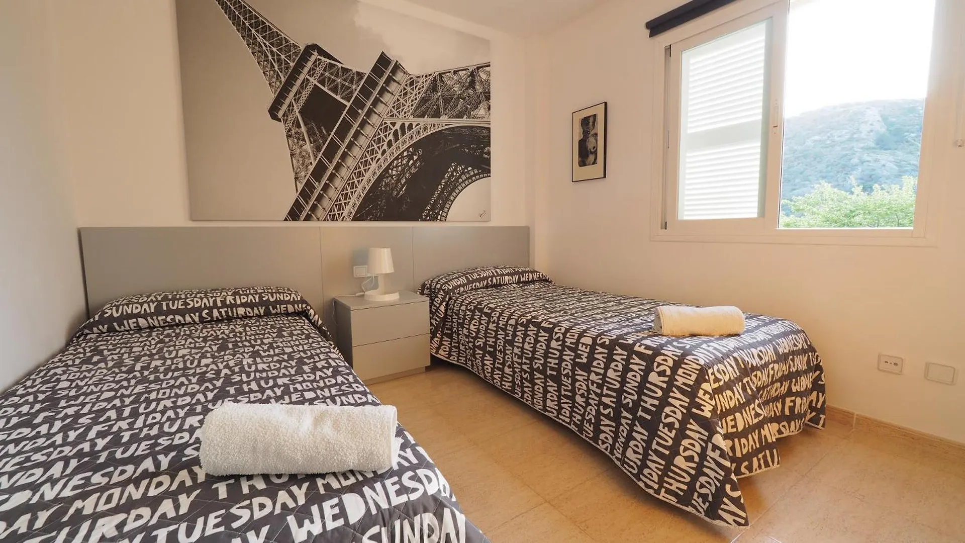 Olot Llenaire Apartment Port de Pollenca